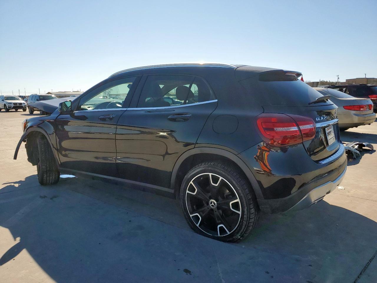 2019 Mercedes-Benz GLA-klasse - Image 2