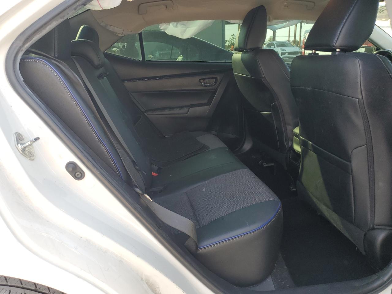 2019 Toyota Corolla - Image 10