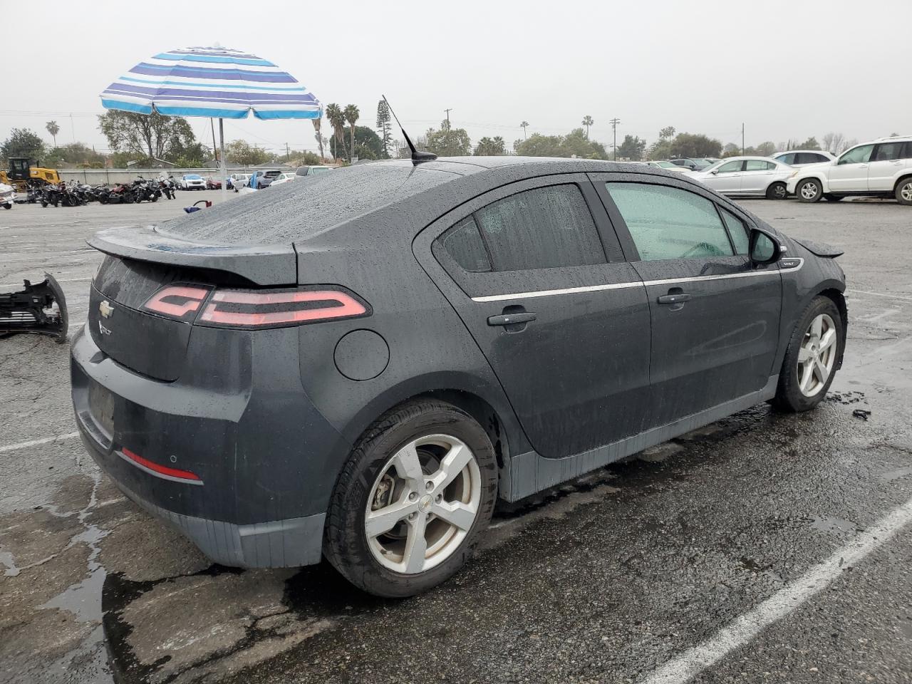 2014 Chevrolet Volt - Image 3