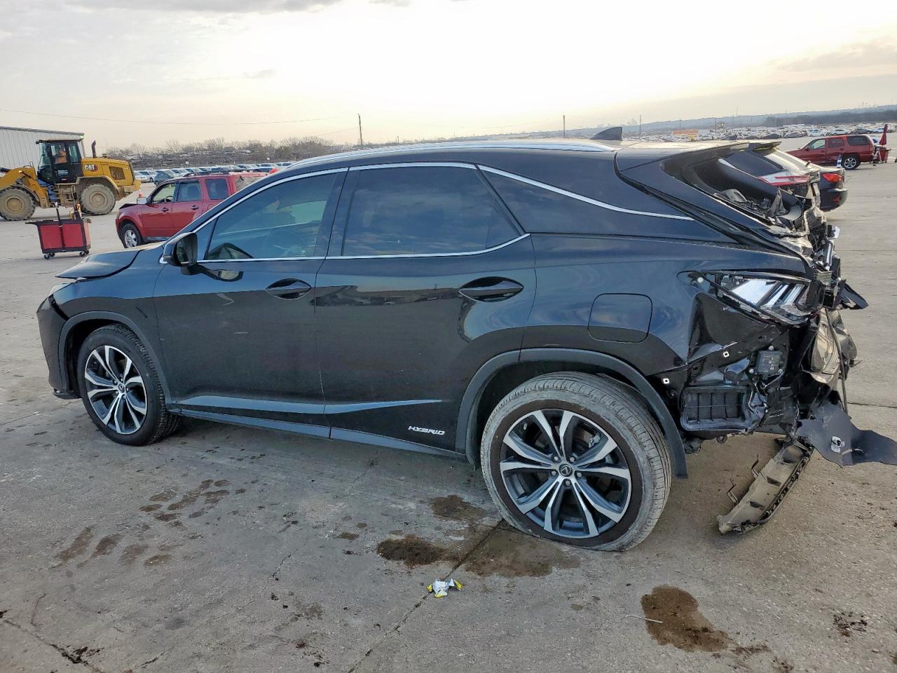 2020 Lexus RX - Image 2