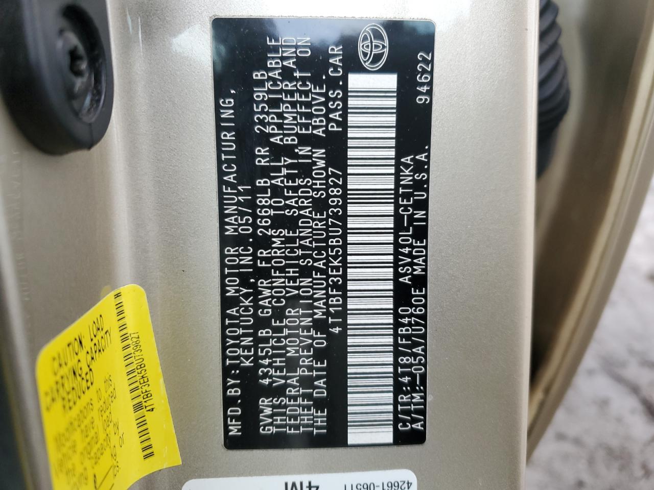 2011 Toyota Camry - Image 14