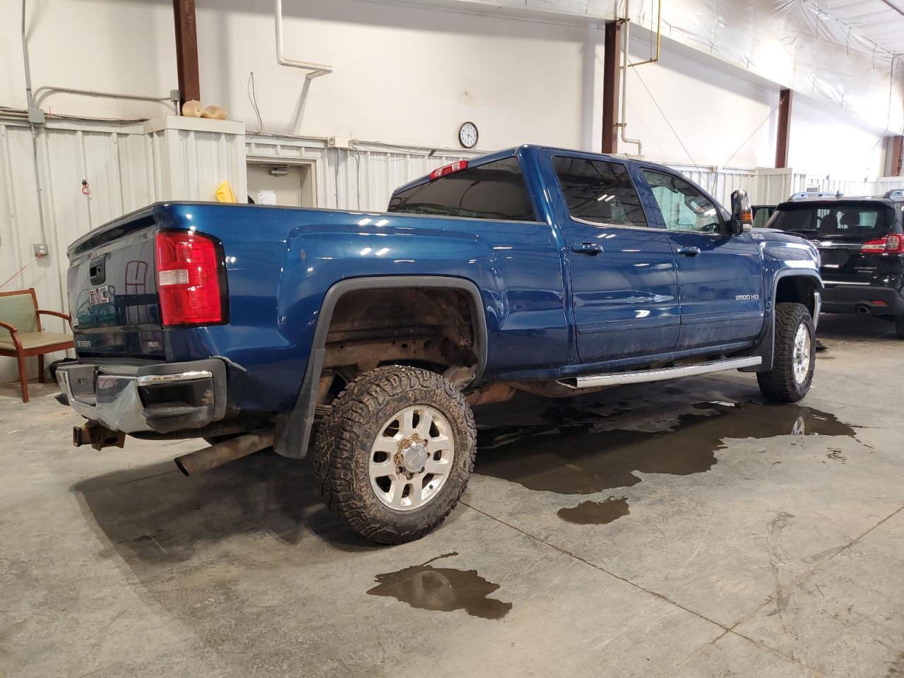 2015 GMC Sierra - Image 3