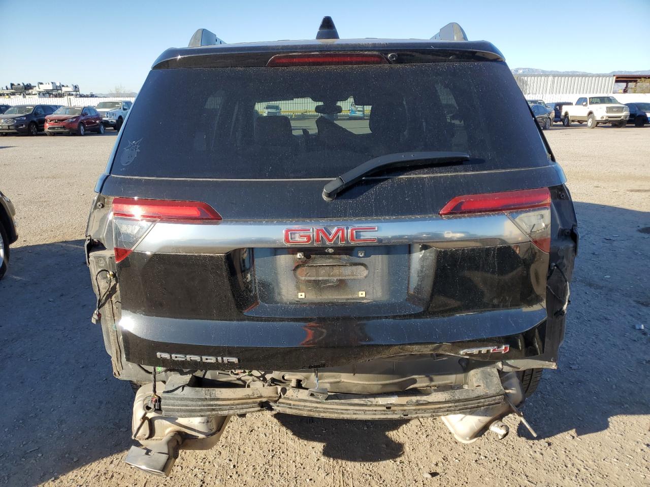 2020 GMC Acadia - Image 6