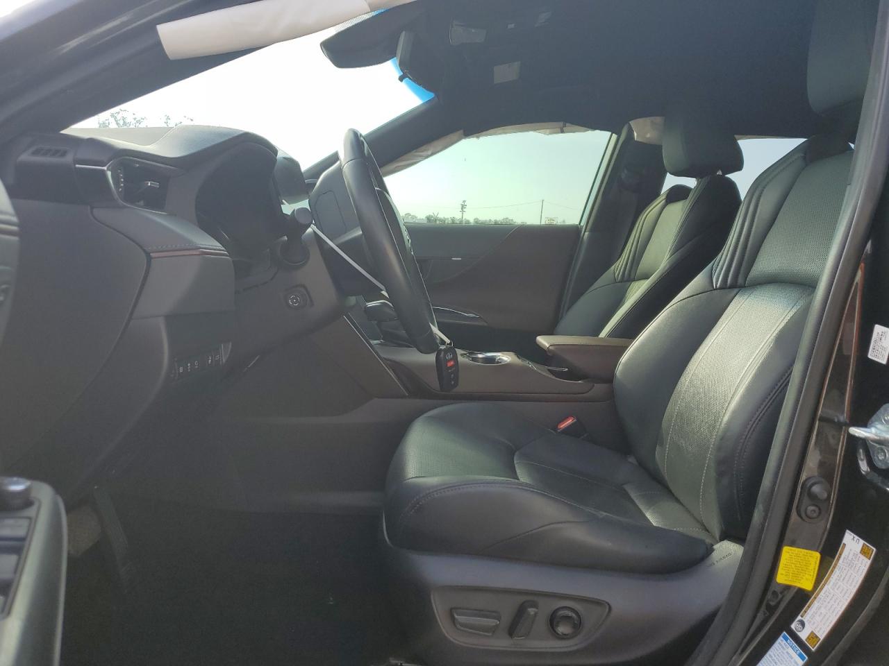 2021 Toyota Venza - Image 7