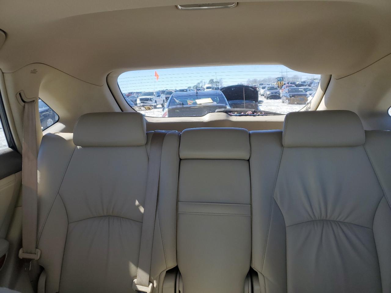 2004 Lexus RX - Image 10