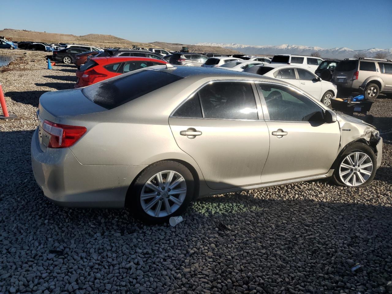 2014 Toyota Camry - Image 3