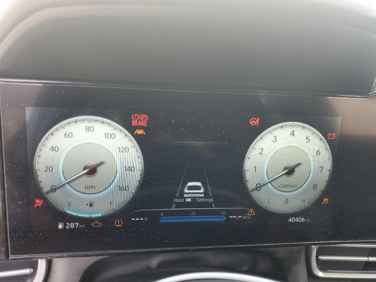 2022 Hyundai Elantra - Image 9