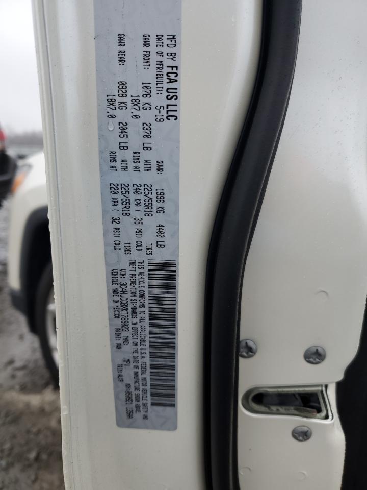 2019 Jeep Compass - Image 15