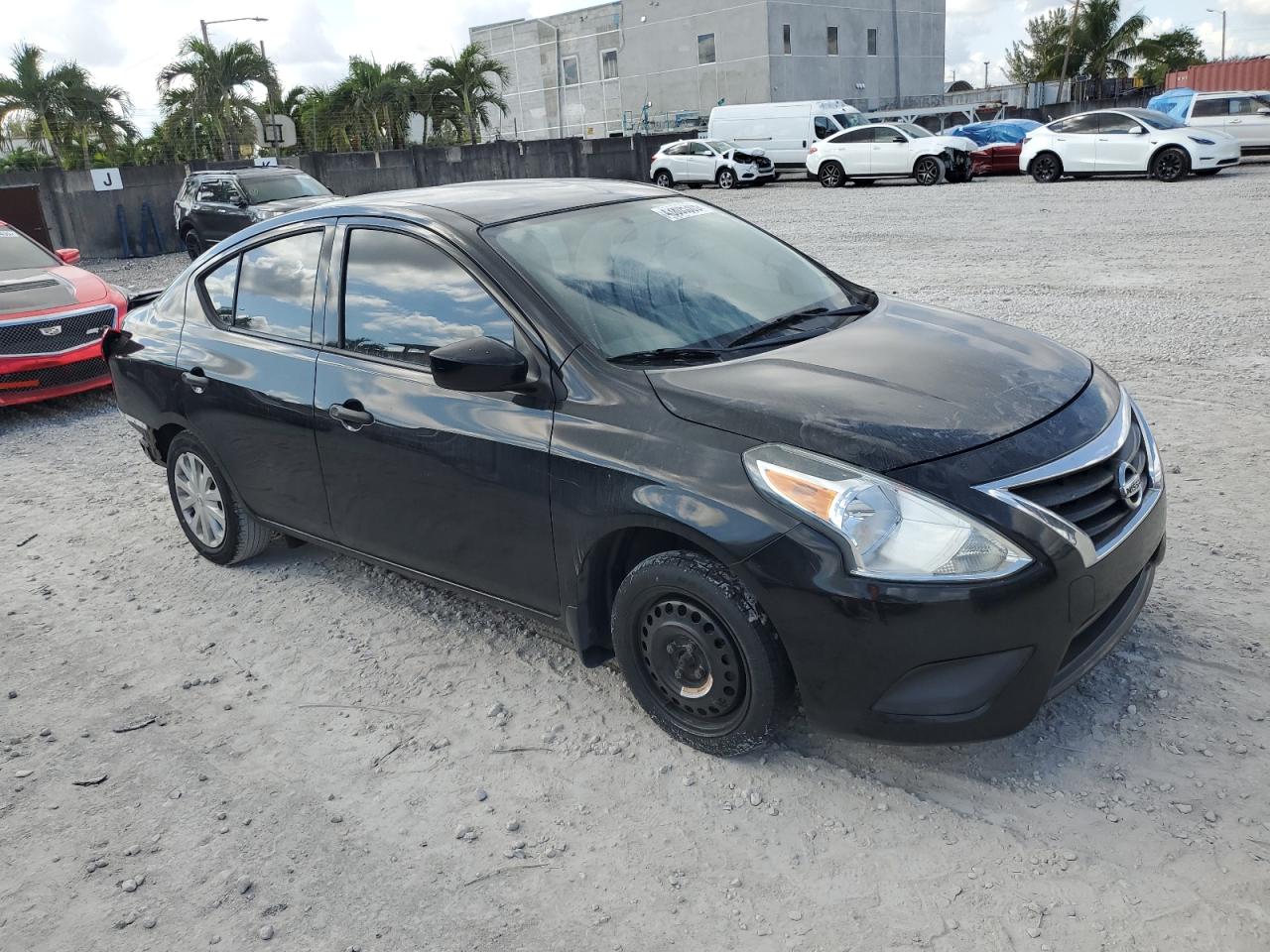2016 Nissan Versa - Image 4