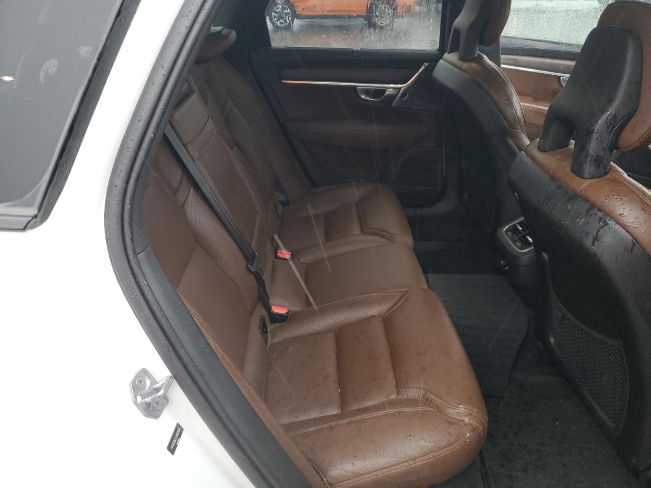 2018 Volvo V90 - Image 11