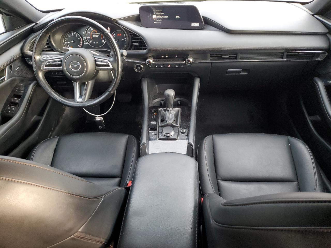 2022 Mazda 3 - Image 8