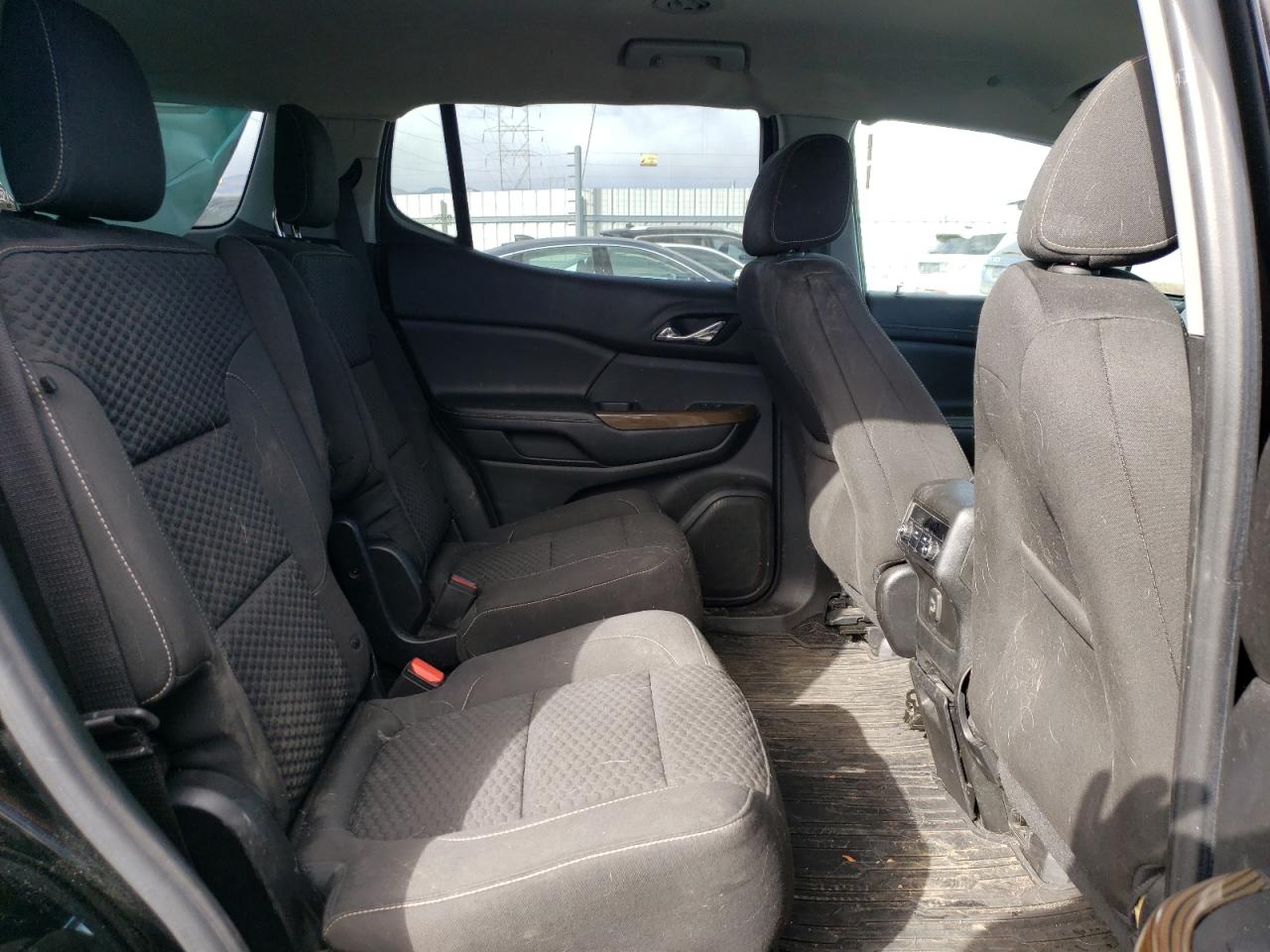 2019 GMC Acadia - Image 11