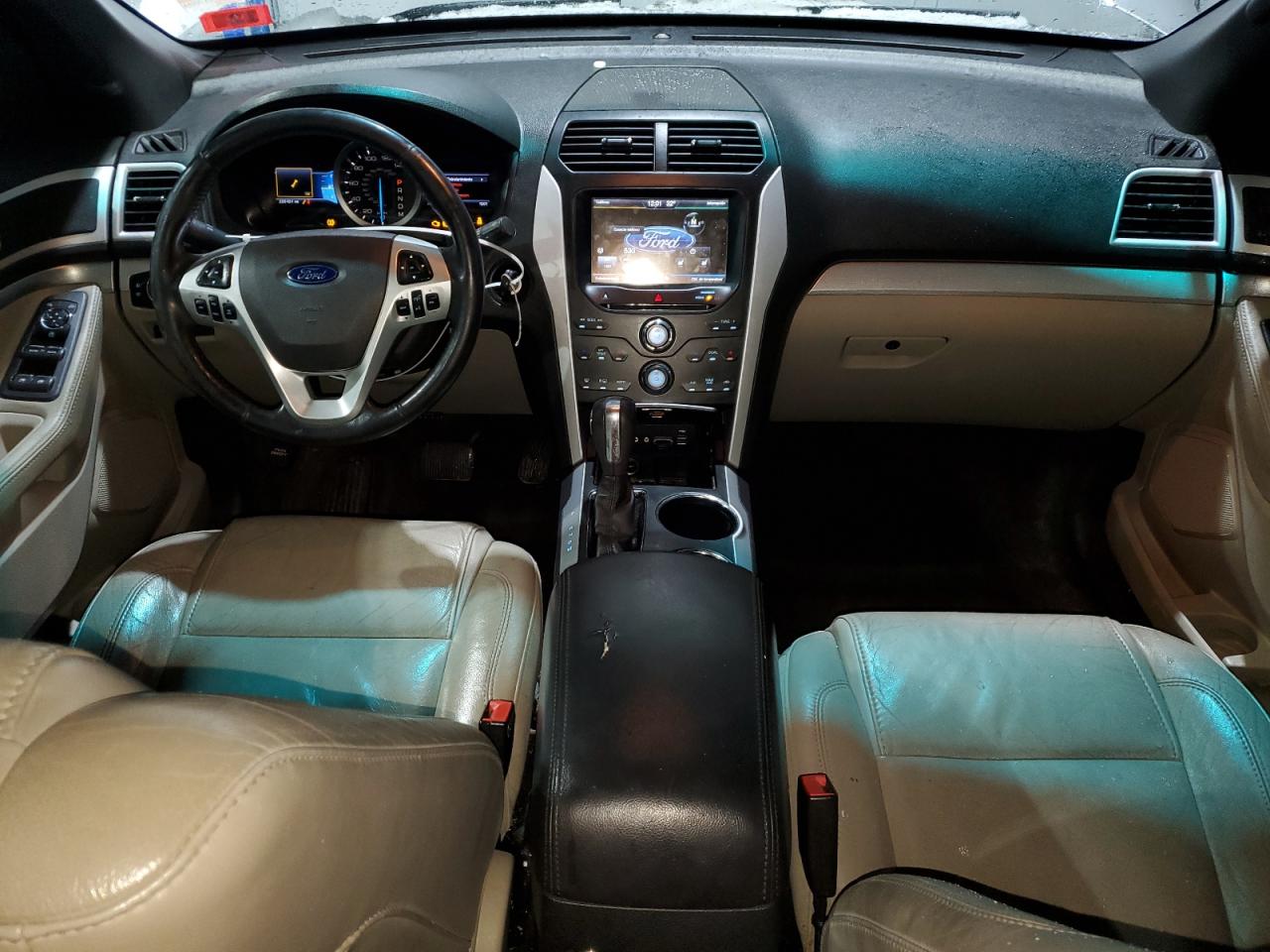 2013 Ford Explorer - Image 8