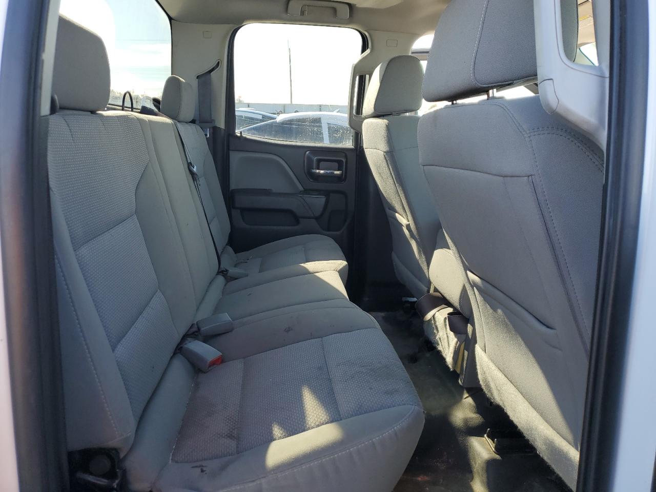 2017 Chevrolet Silverado - Image 10