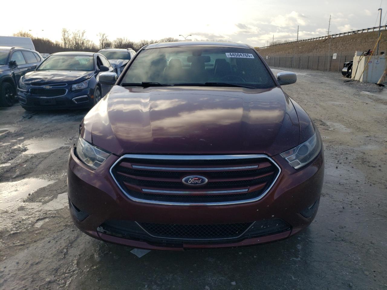 2016 Ford Taurus - Image 5