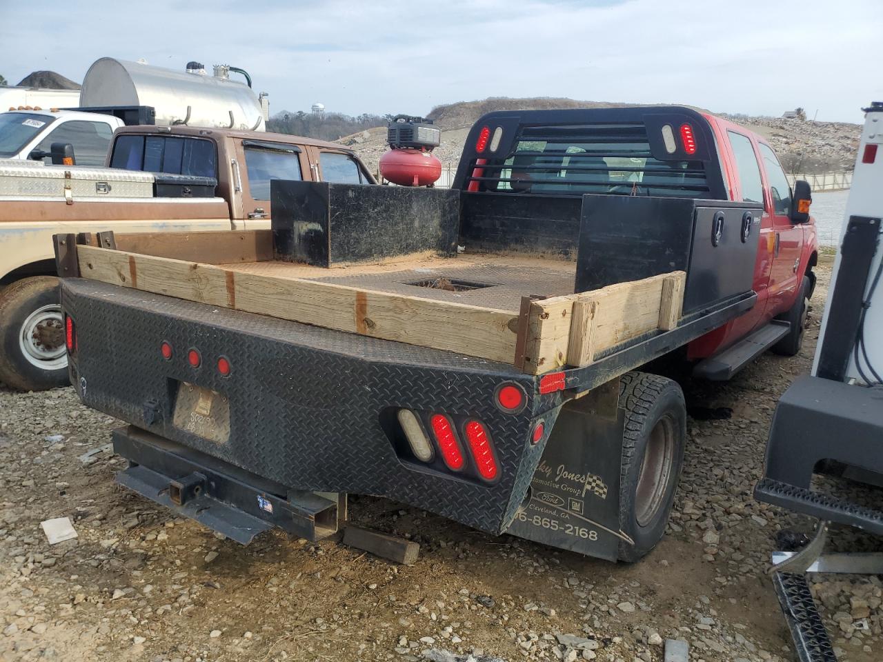 2016 Ford F350 - Image 3