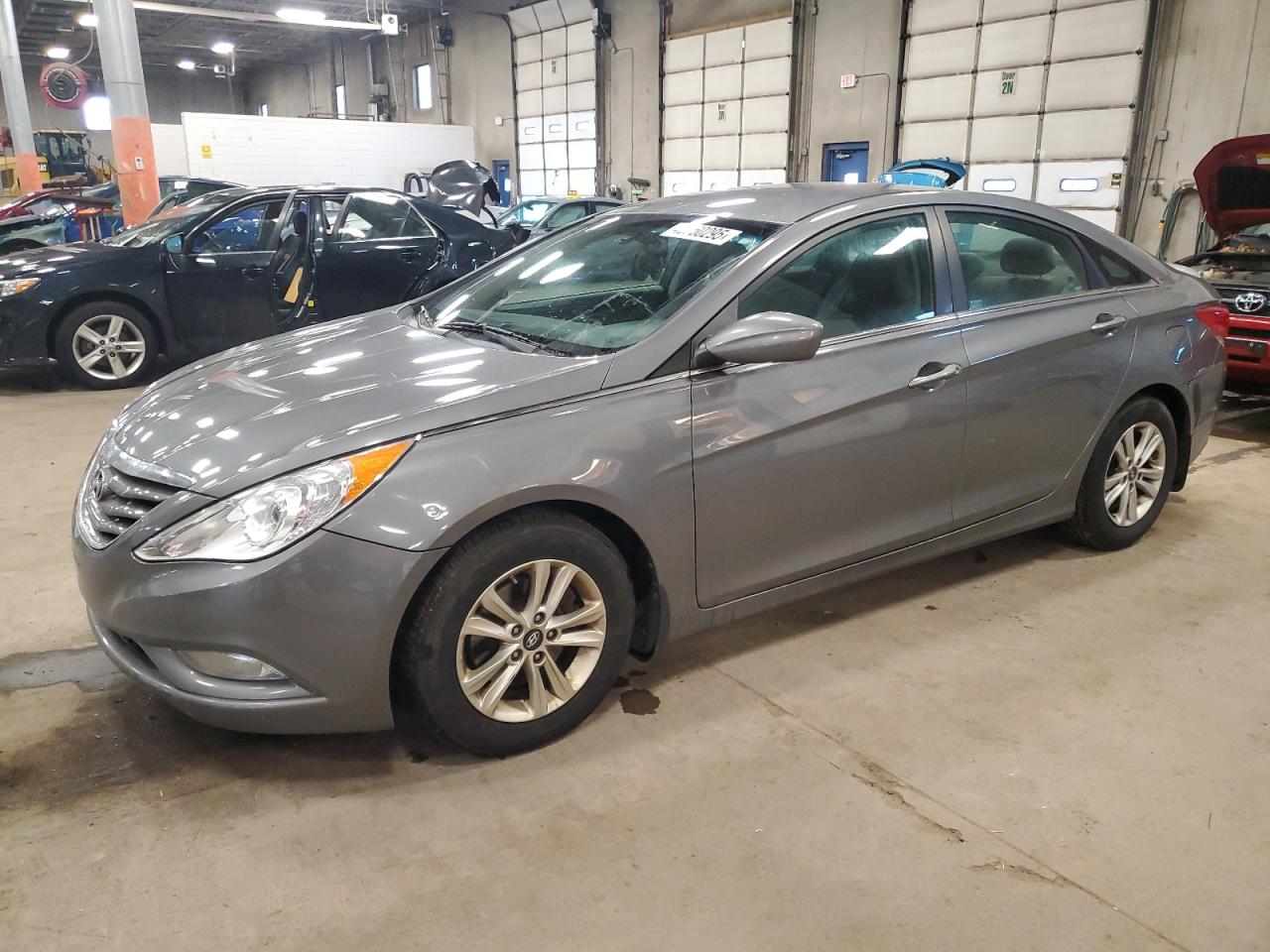 2013 Hyundai Sonata - Image 1