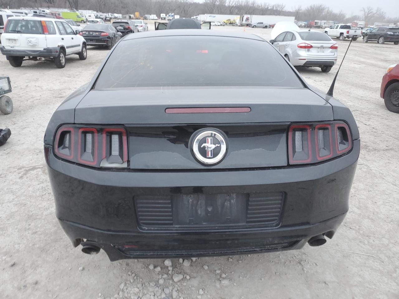 2014 Ford Mustang - Image 6