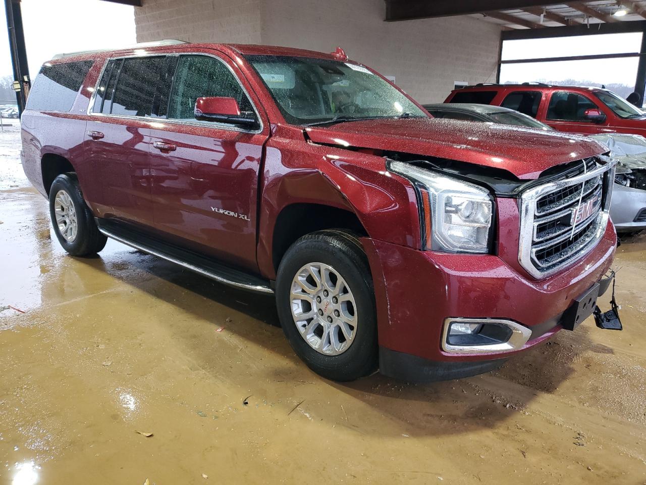 2019 GMC Yukon - Image 4