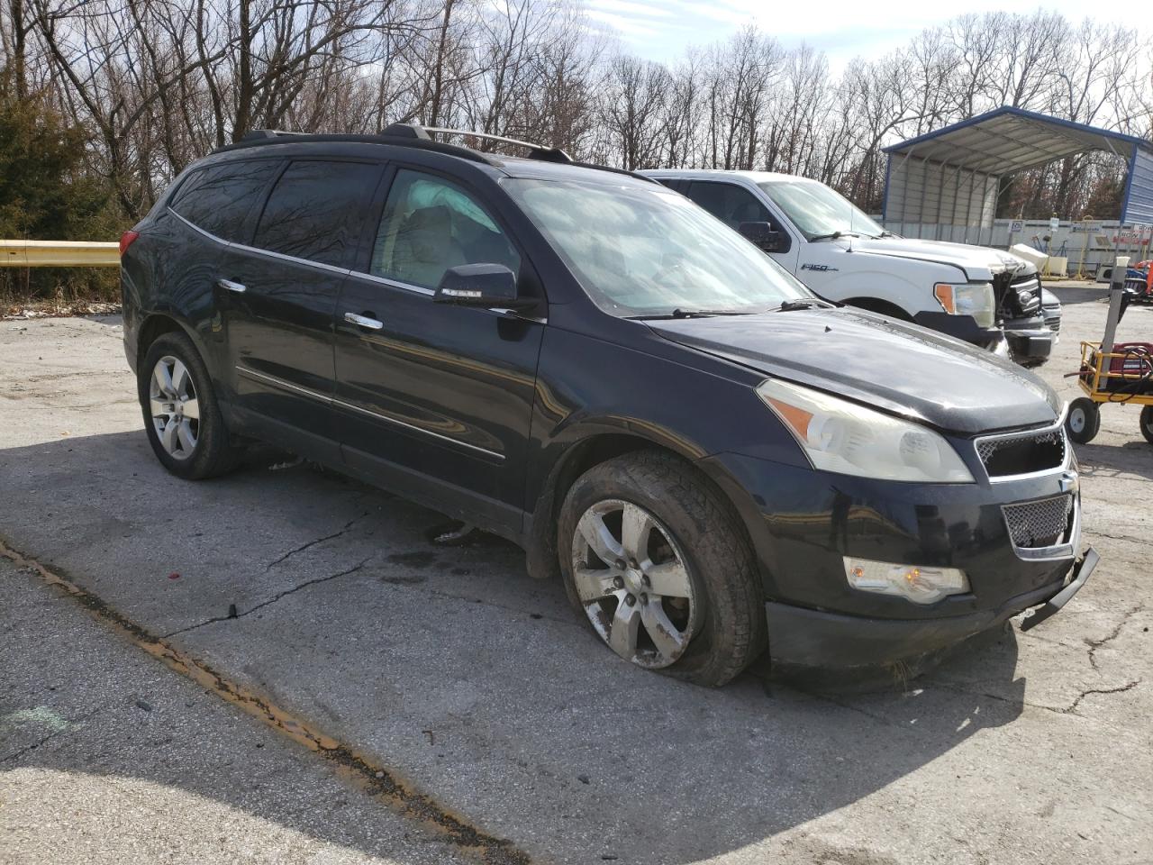 2011 Chevrolet Traverse - Image 4