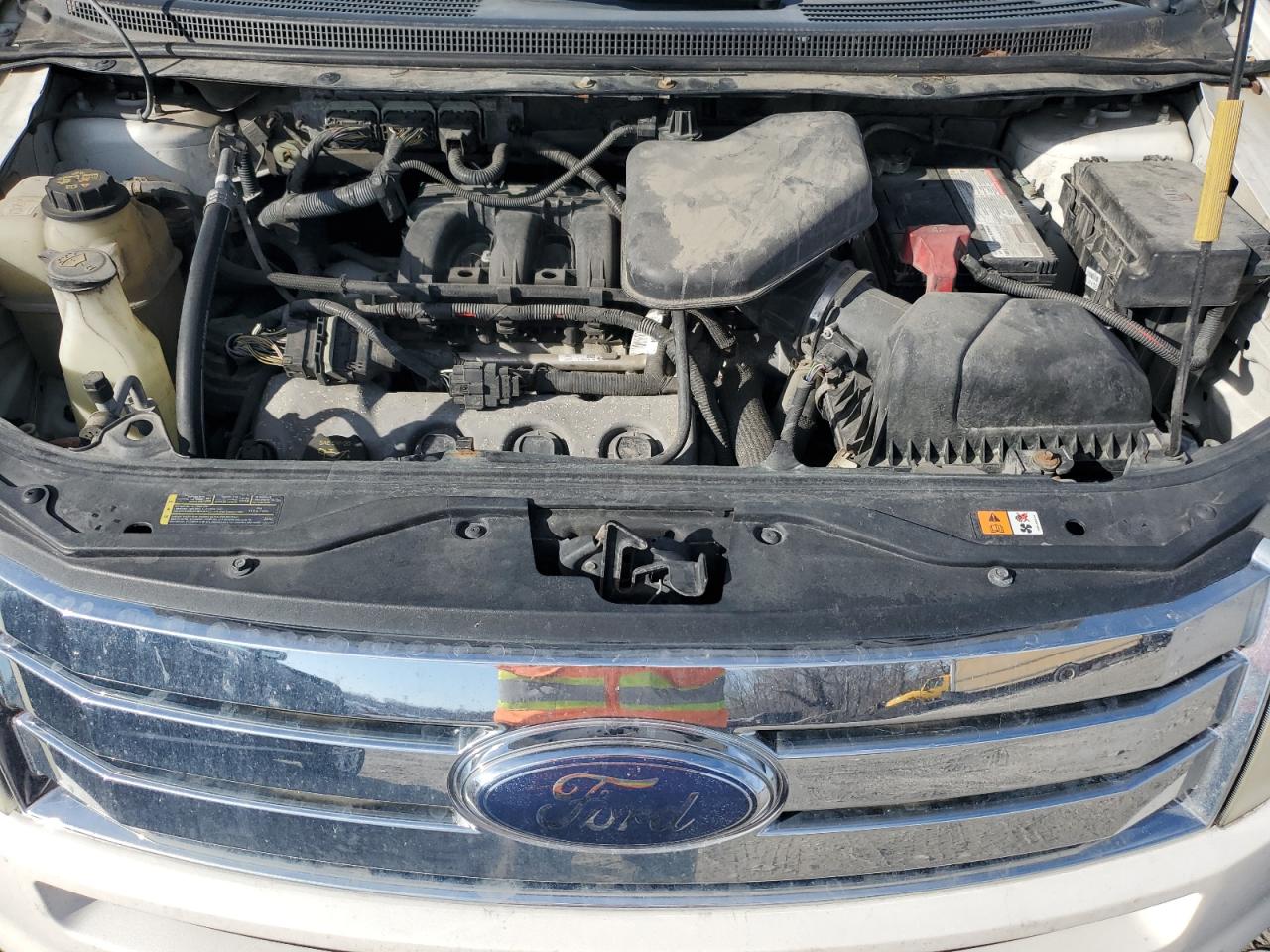 2010 Ford Edge - Image 11