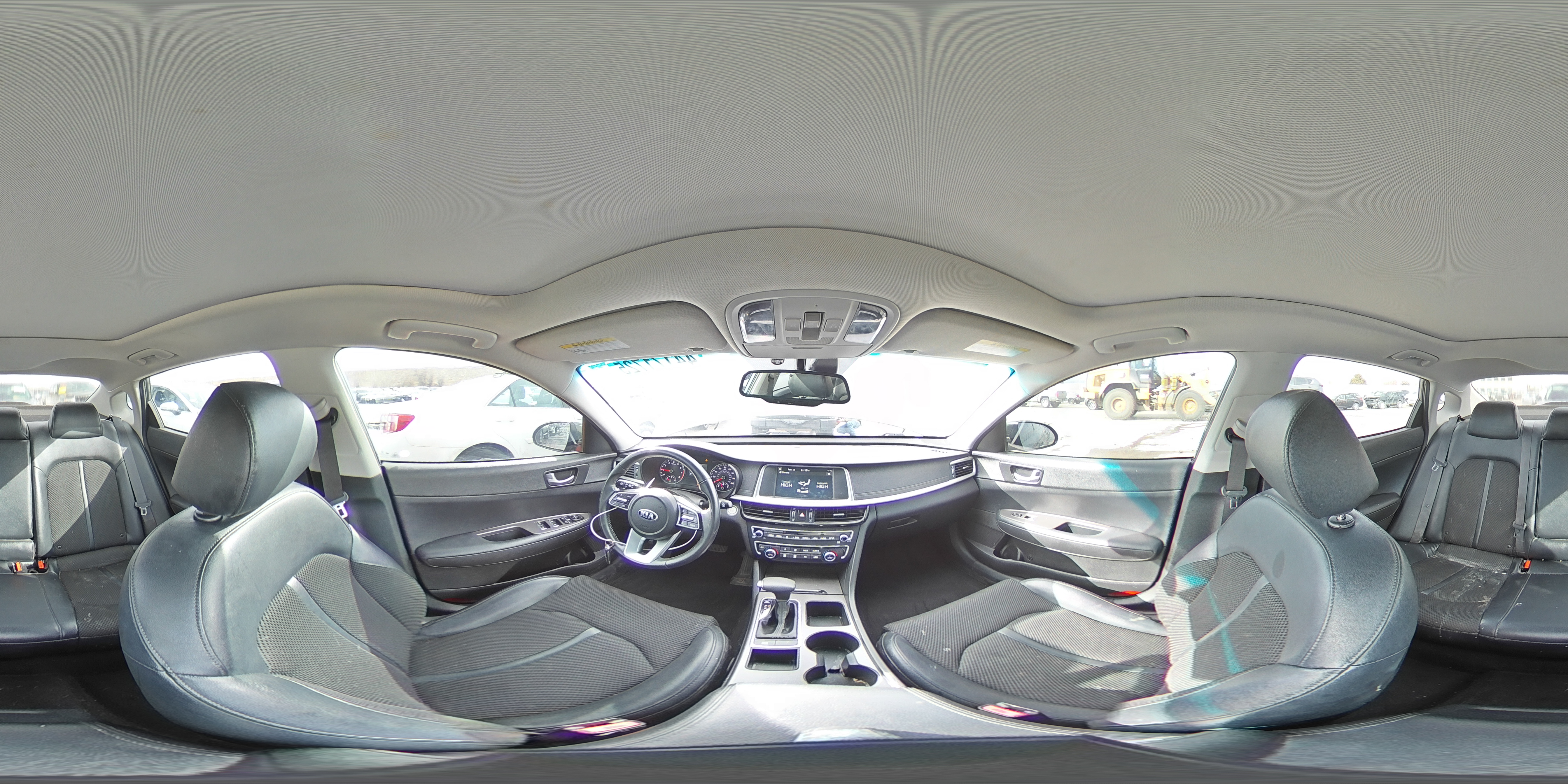 2019 Kia Optima - Image 14