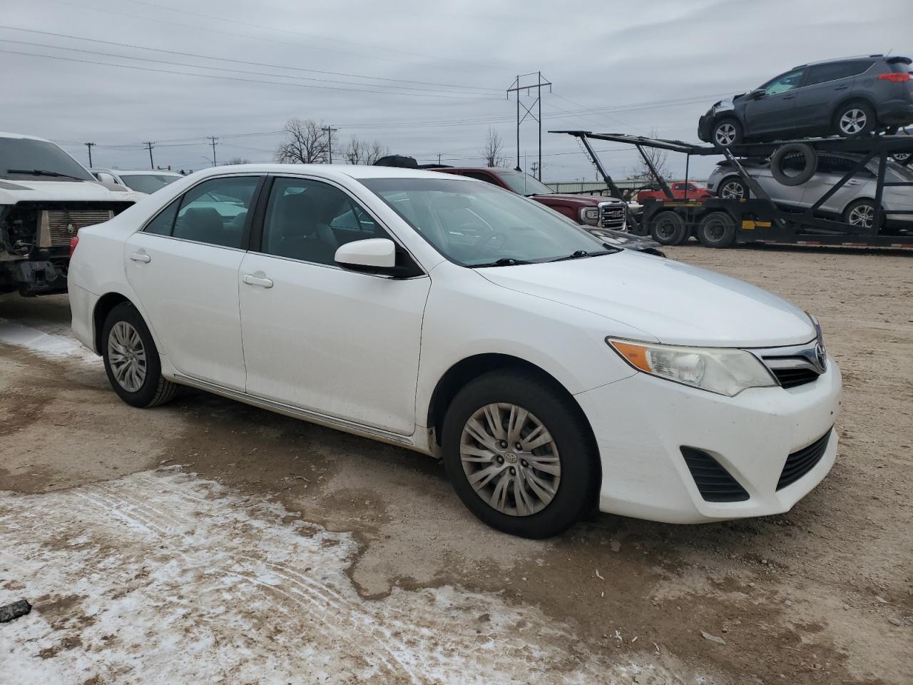 2014 Toyota Camry - Image 4