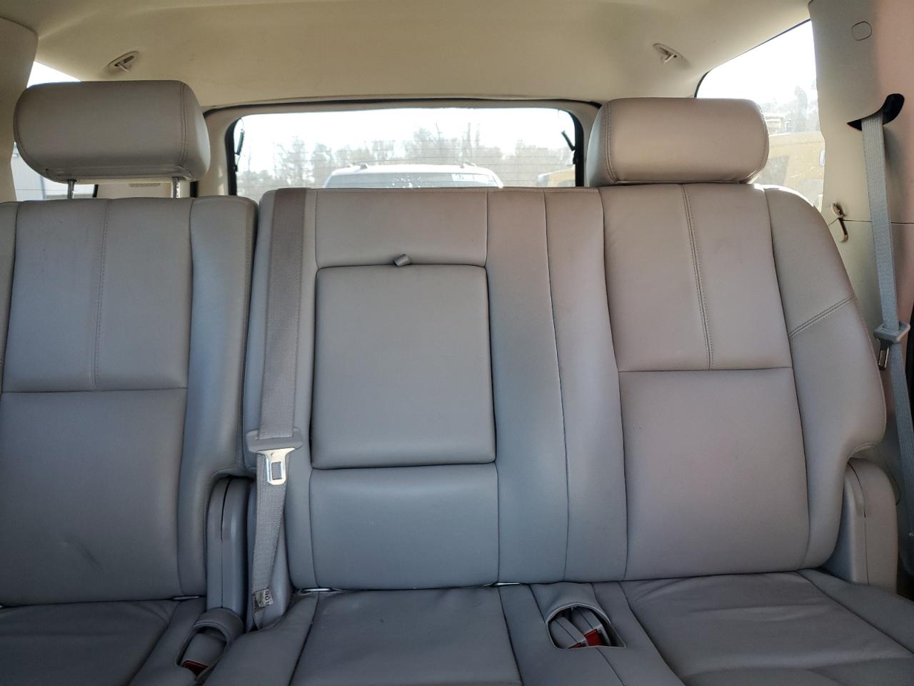2009 Chevrolet Tahoe - Image 10