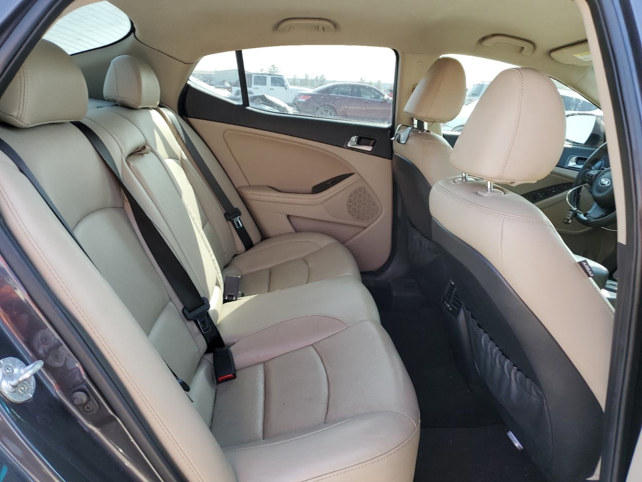 2015 Kia Optima - Image 10