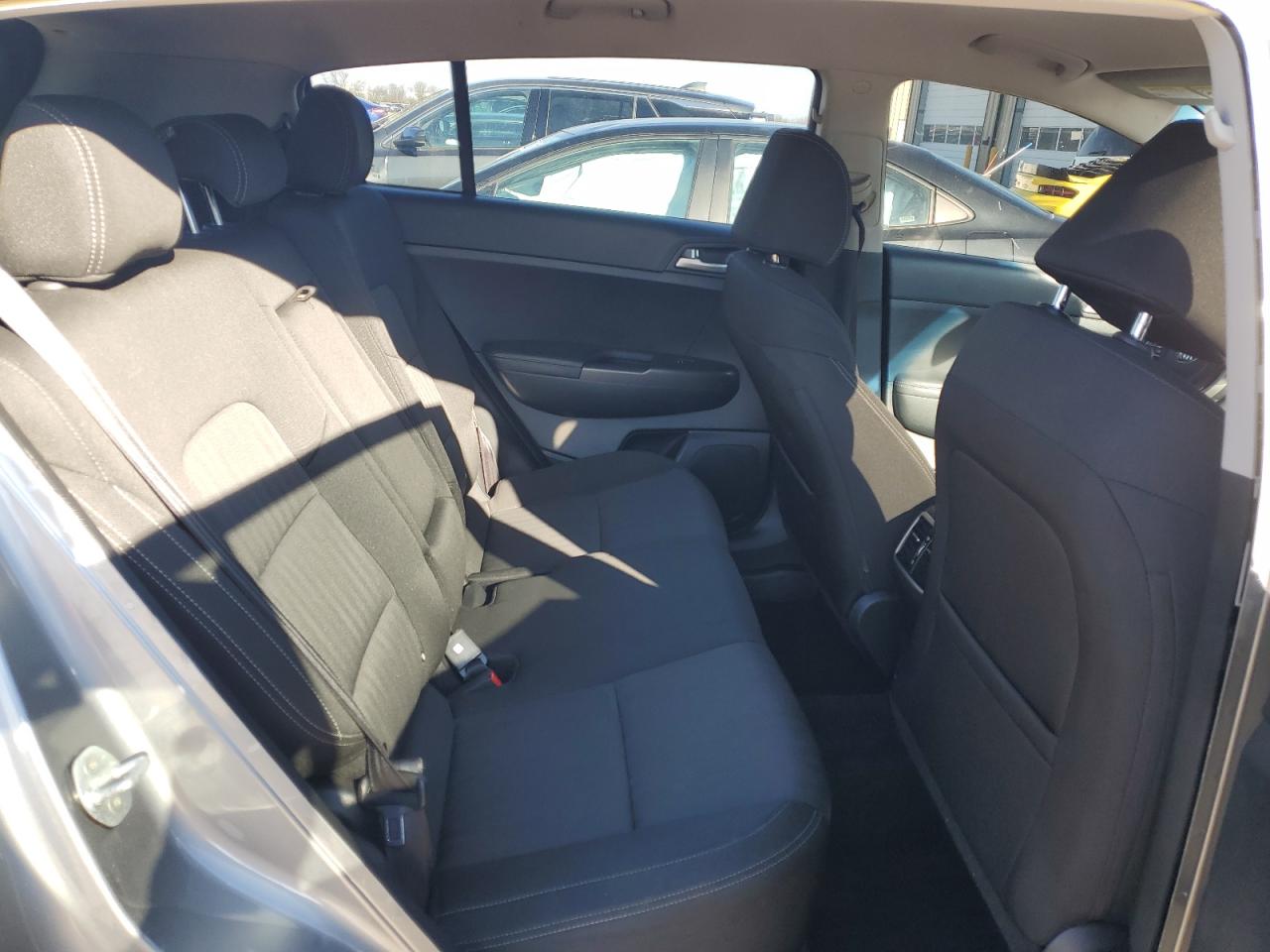 2021 Kia Sportage - Image 11