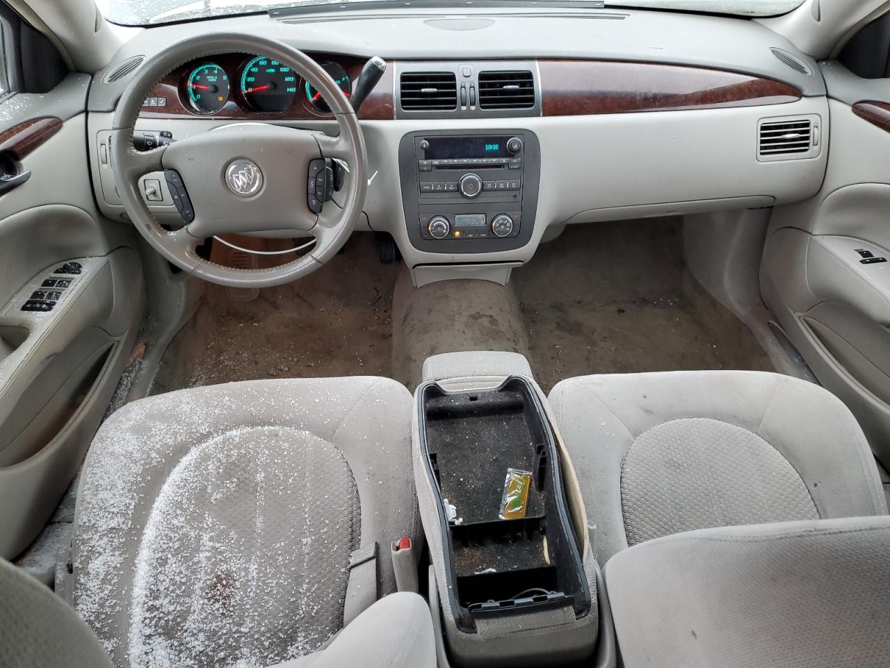 2011 Buick Lucerne - Image 8