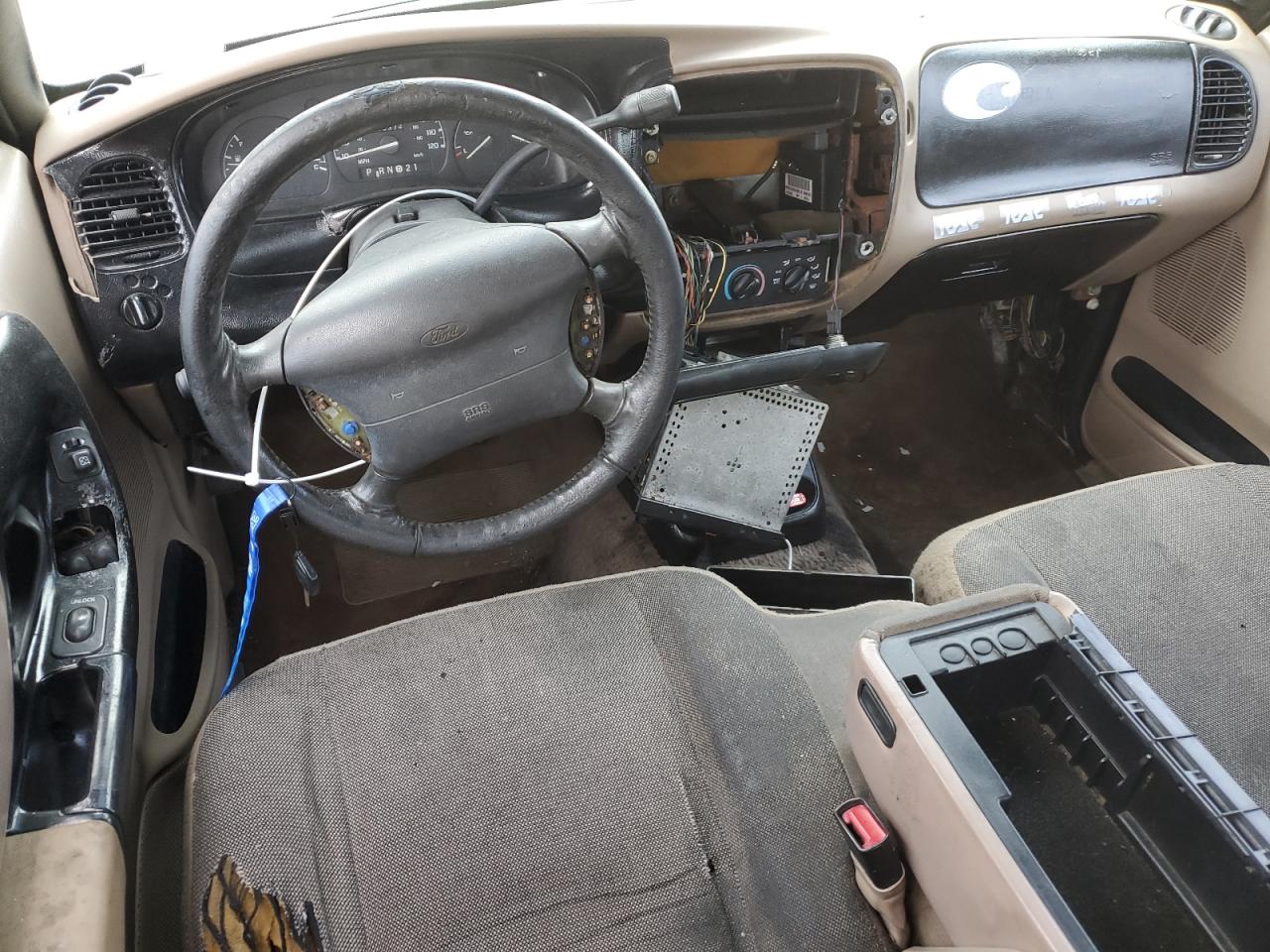 2000 Ford Ranger - Image 8