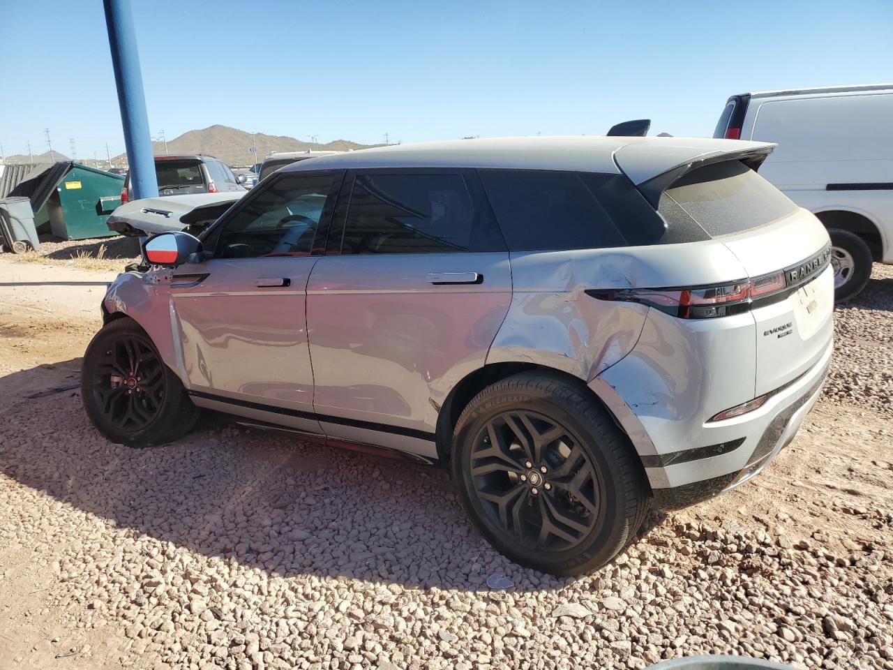 2020 Land Rover Range Rover - Image 2