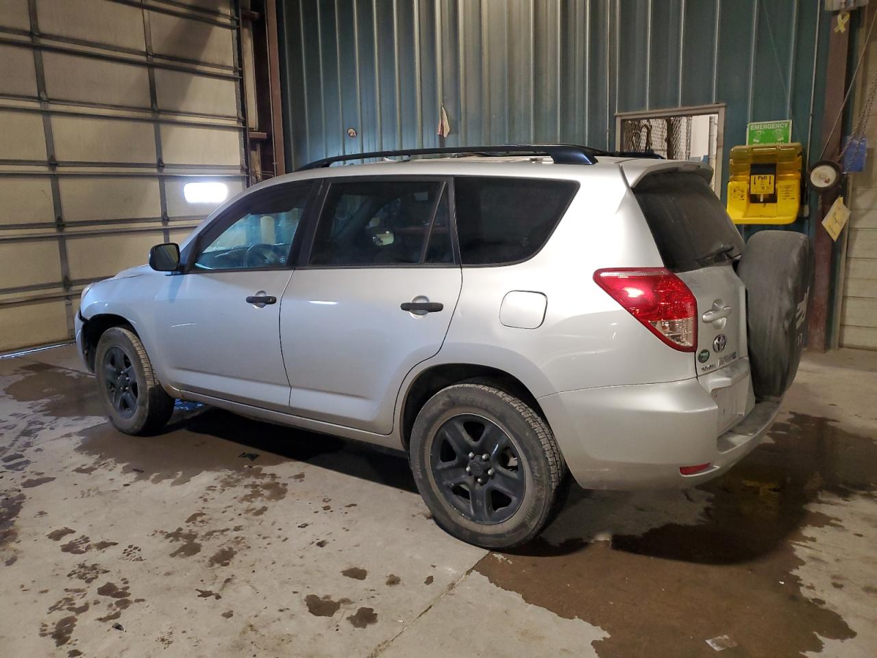 2008 Toyota RAV 4 - Image 2