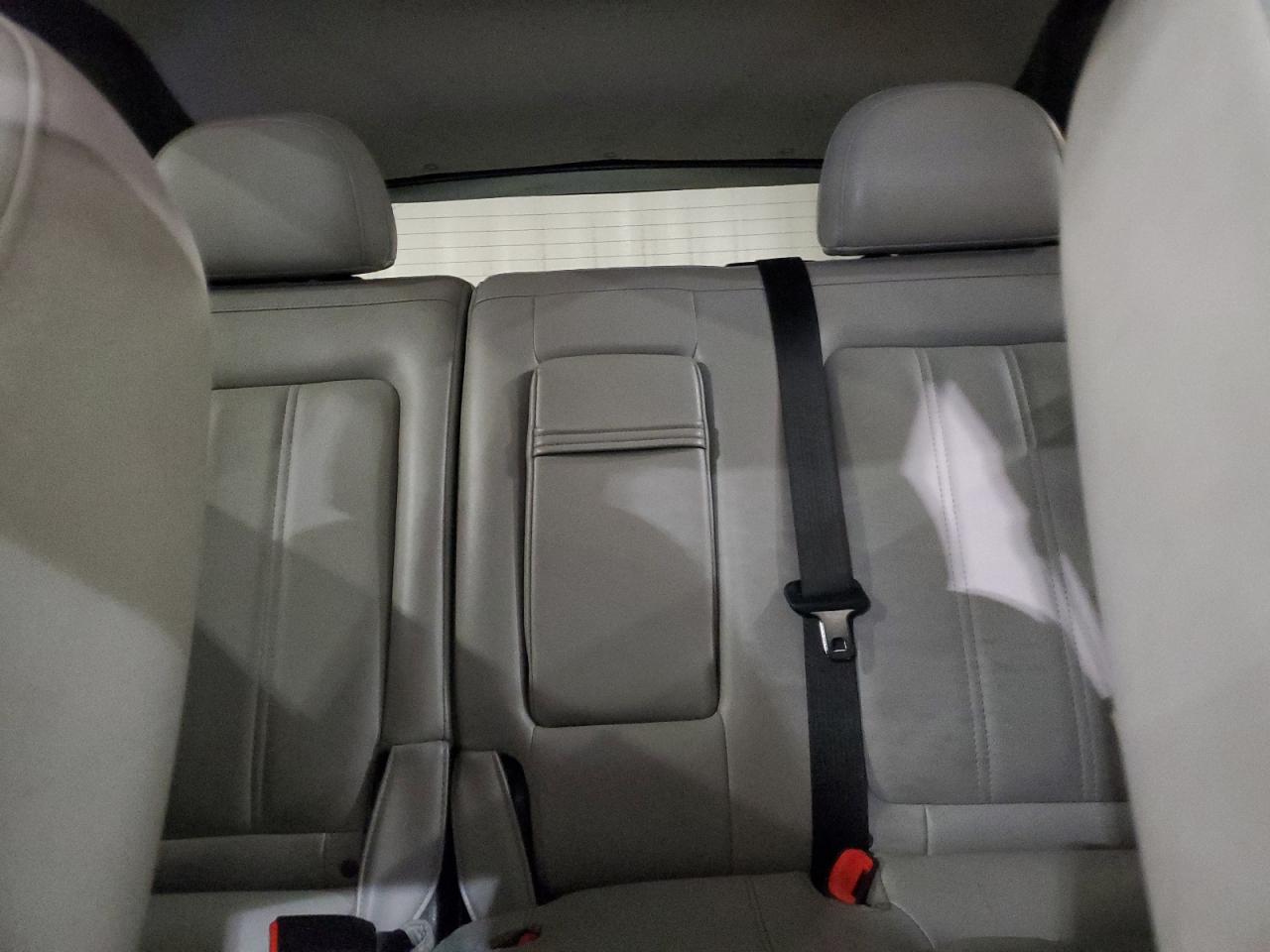 2013 Chevrolet Captiva - Image 10