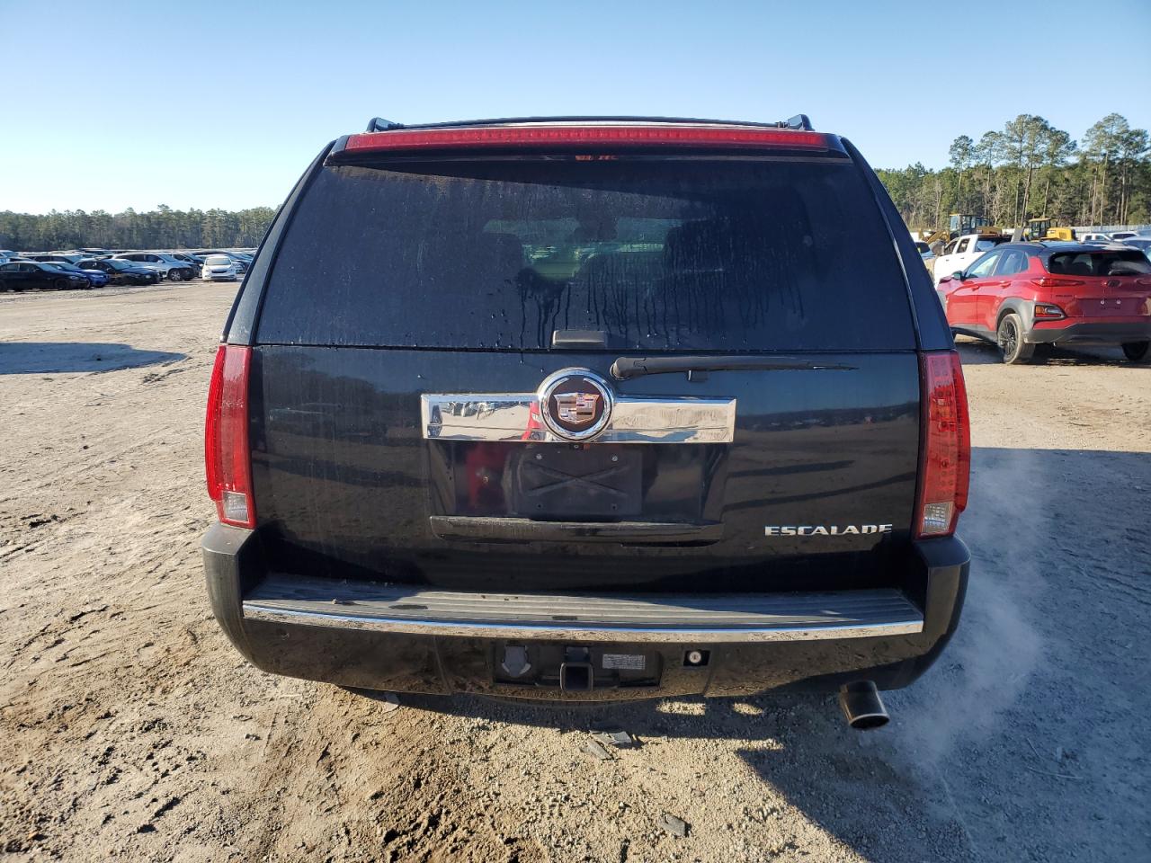 2007 Cadillac Escalade Luxury VIN: 1GYFK638X7R400611 Lot: 45345495