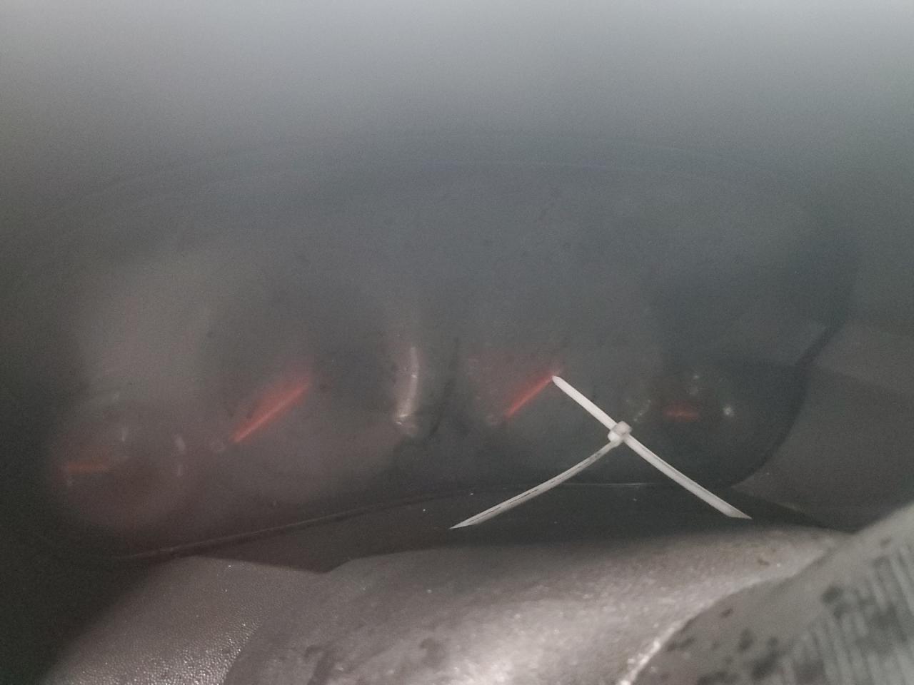 2004 Cadillac SRX - Image 9