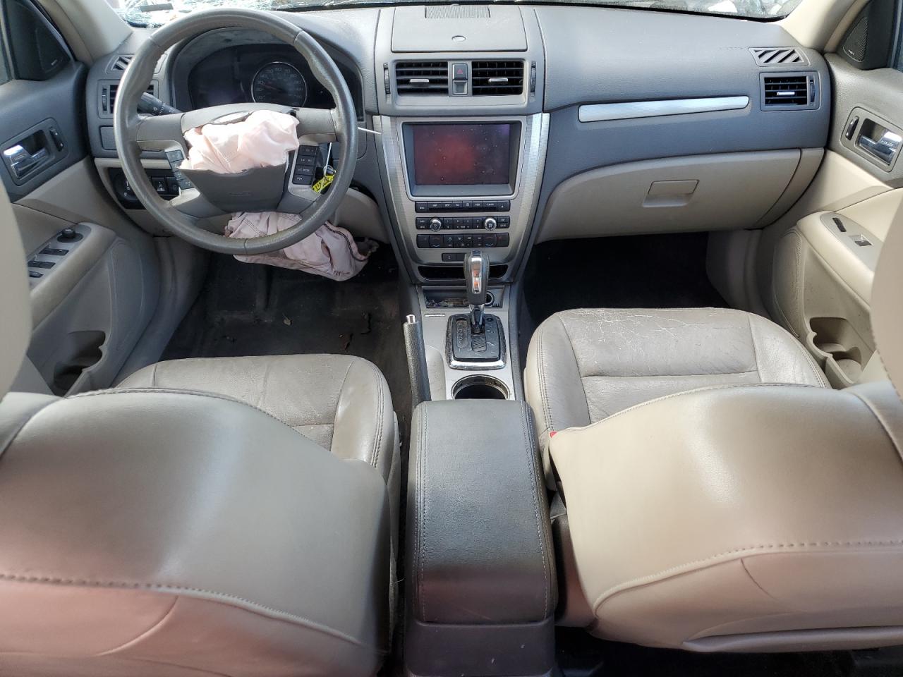 2010 Ford Fusion - Image 8