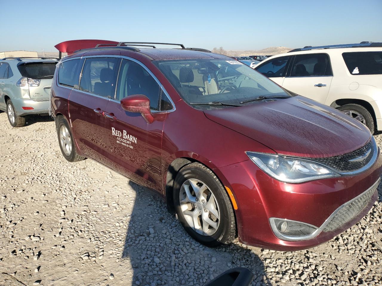 2018 Chrysler Pacifica - Image 4
