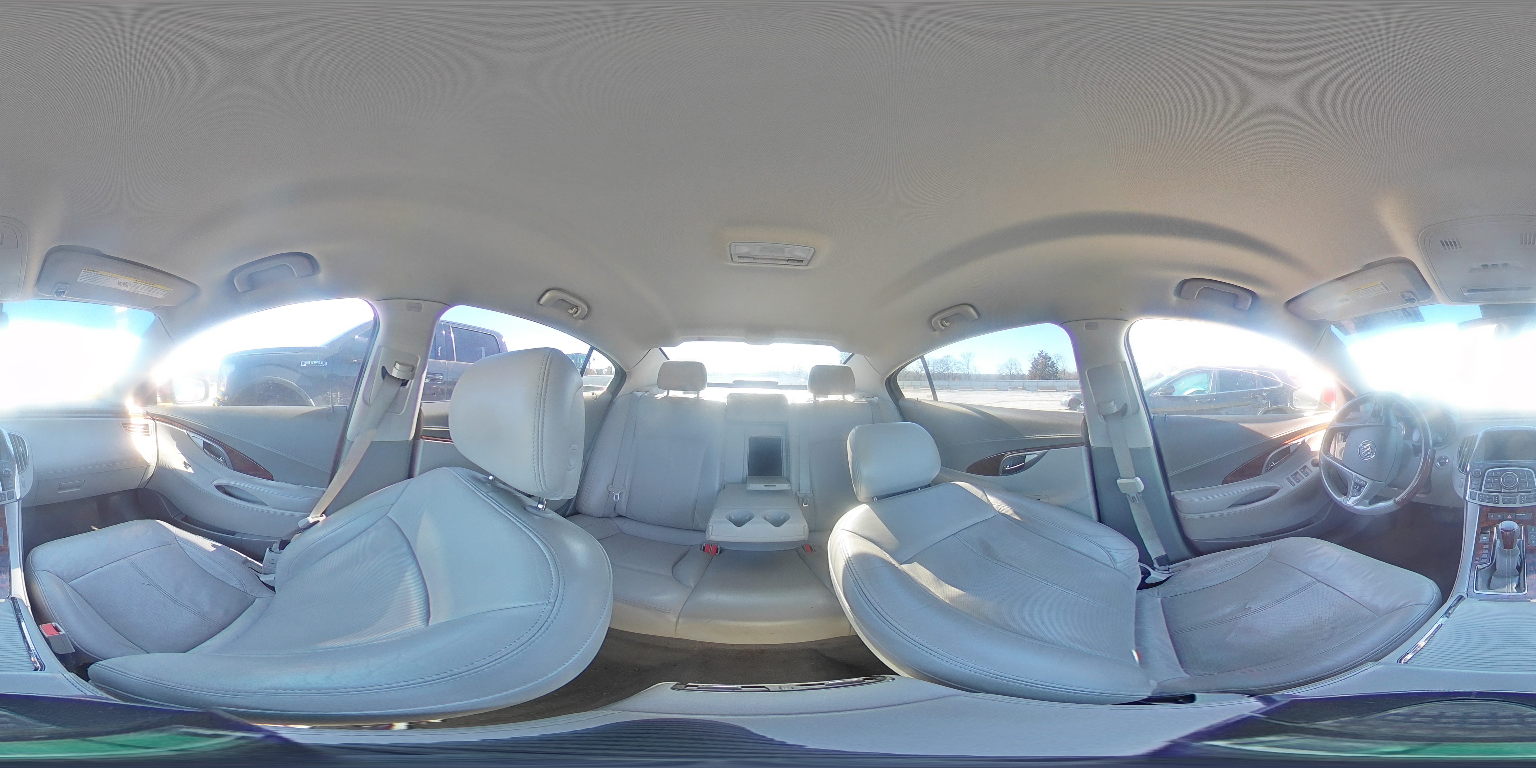2011 Buick LaCrosse - Image 12