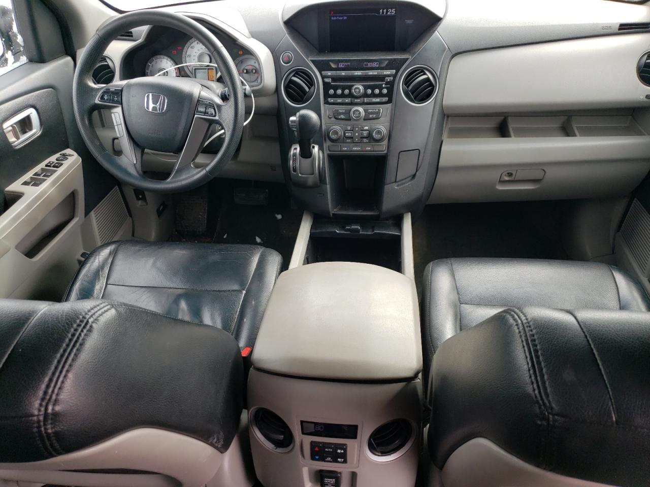 2015 Honda Pilot - Image 8