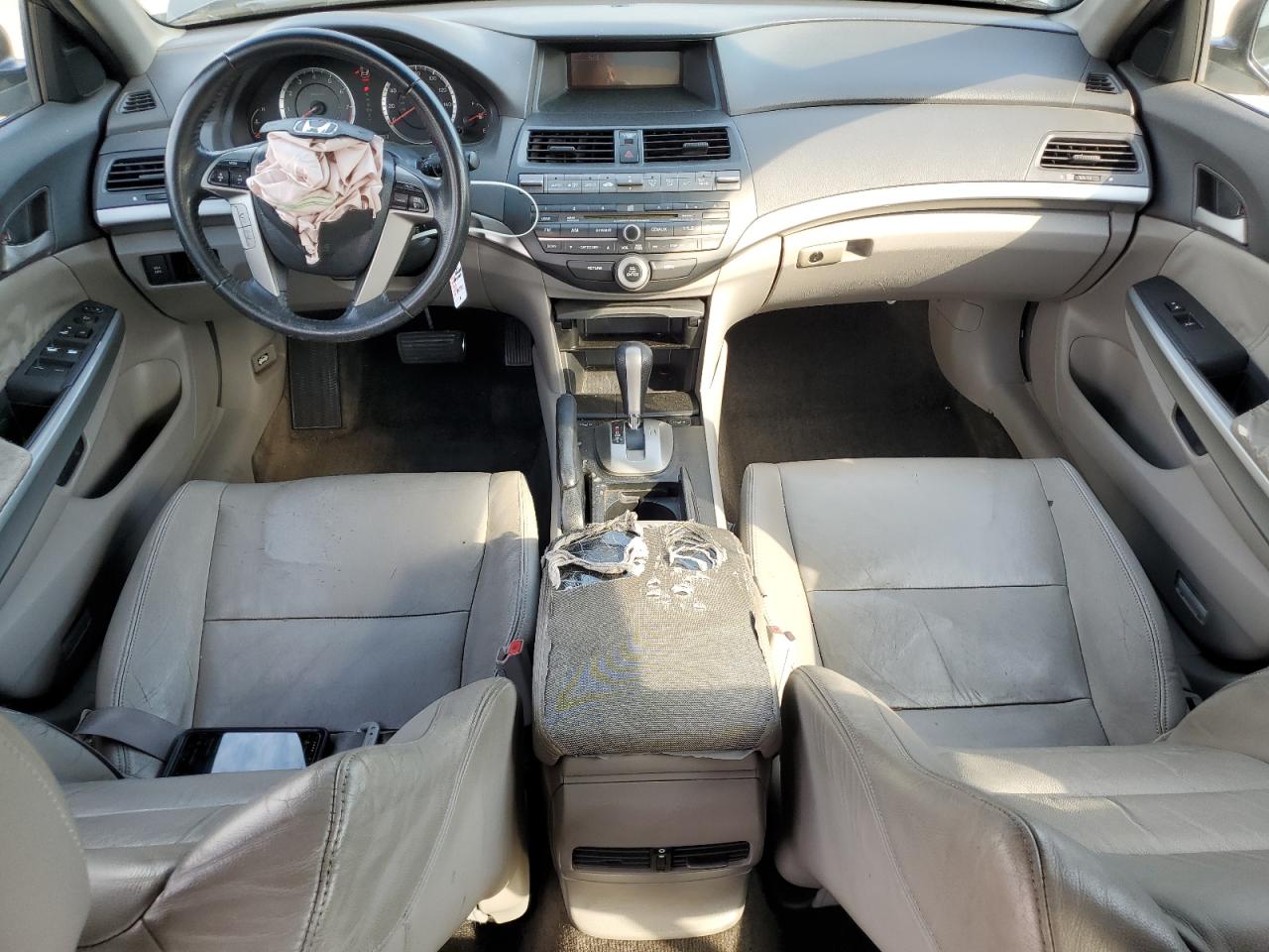 2010 Honda Accord - Image 8