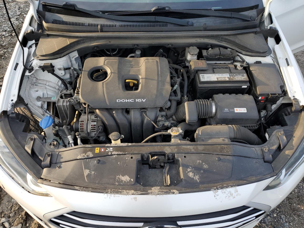 2017 Hyundai Elantra - Image 11