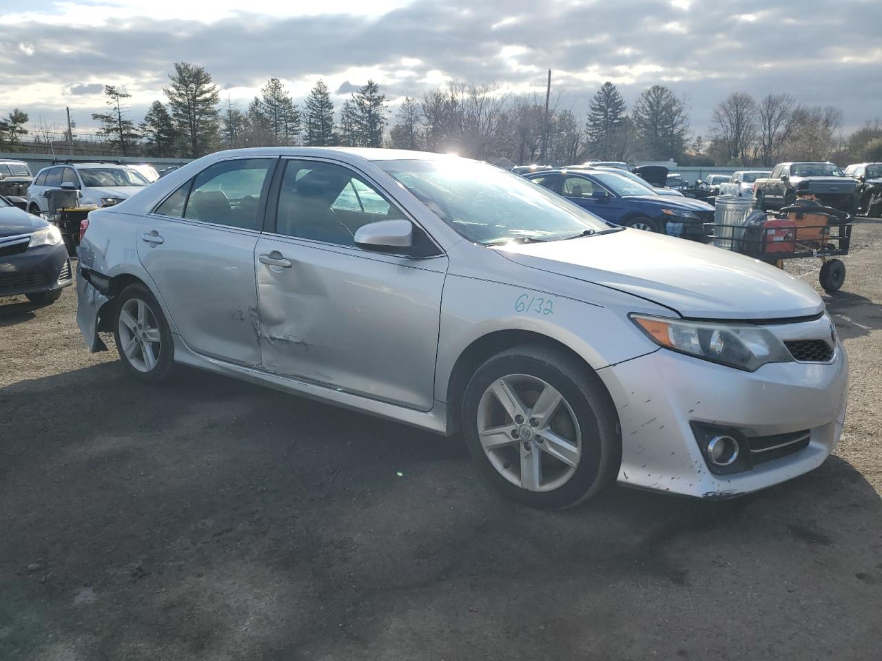 2012 Toyota Camry - Image 4