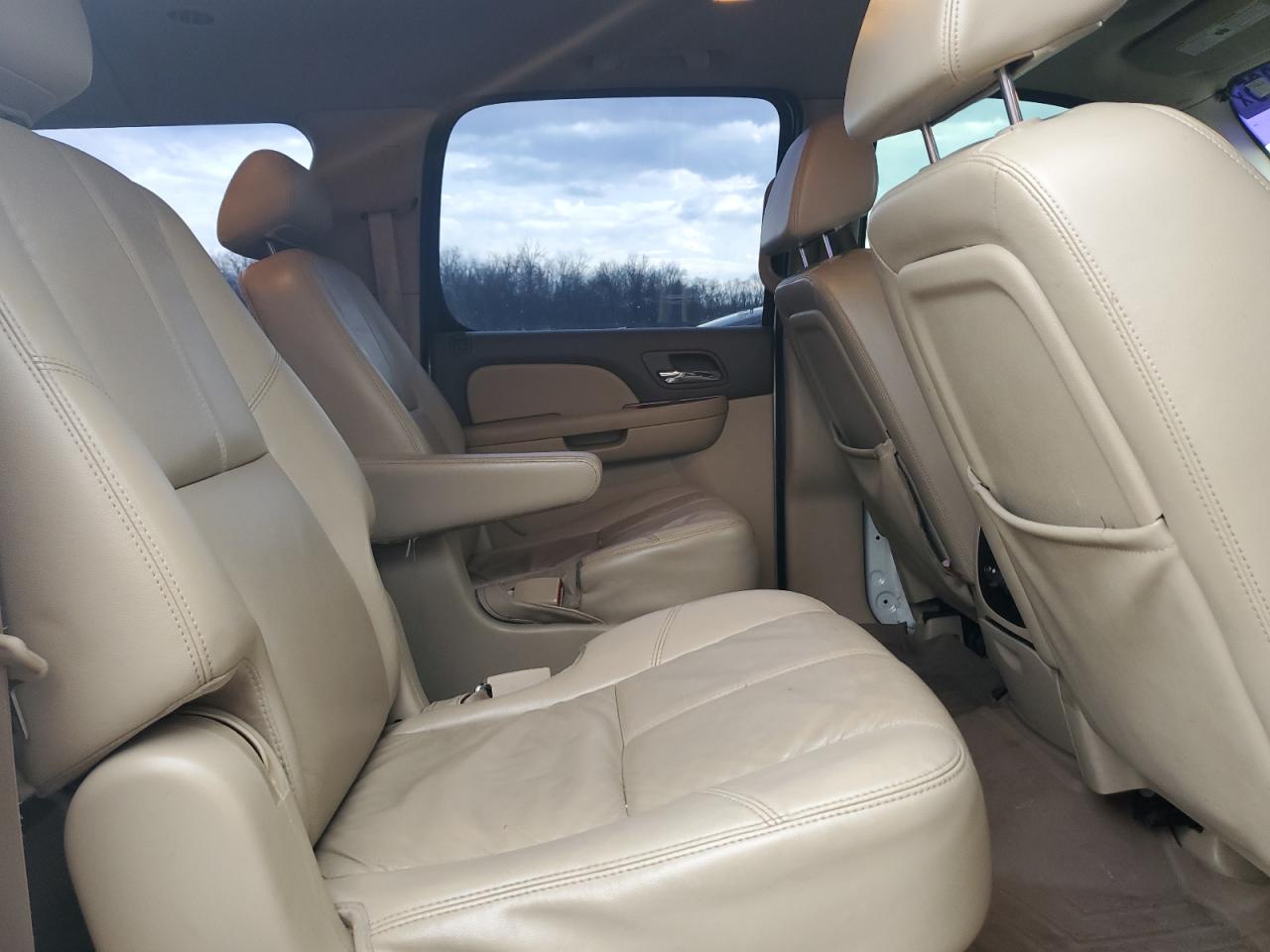 2008 GMC Yukon Xl K1500 VIN: 1GKFK16388R212510 Lot: 47155035