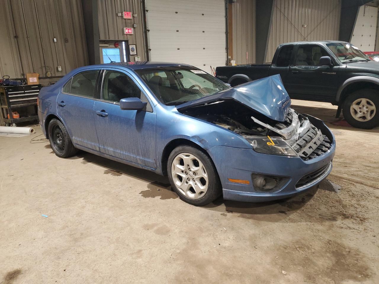 2010 Ford Fusion - Image 4