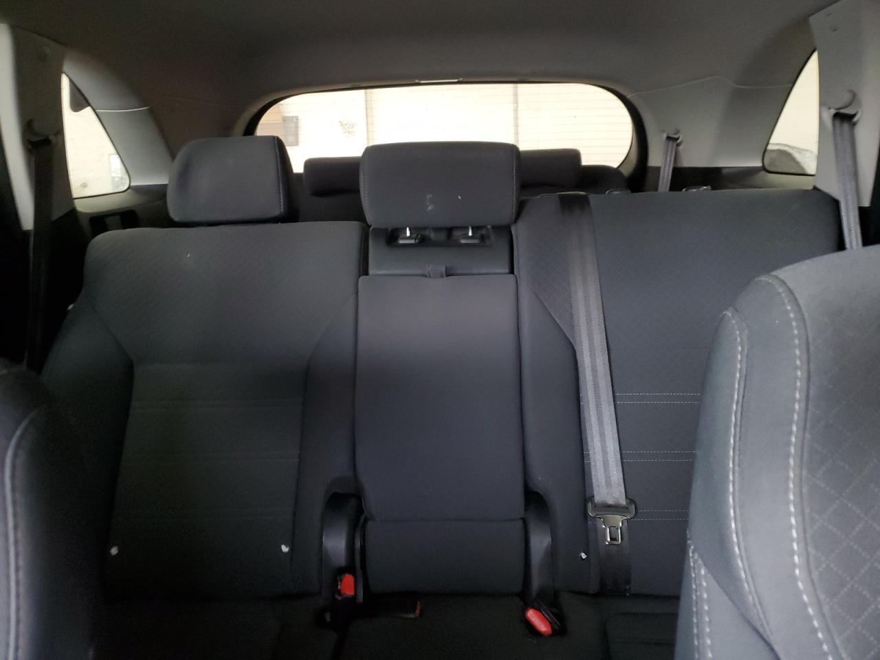2017 Kia Sorento - Image 10