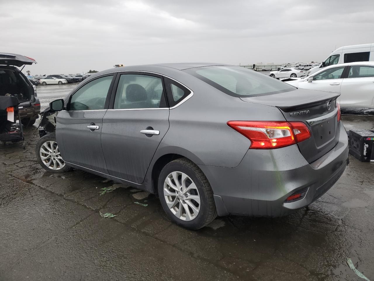2018 Nissan Sentra - Image 2