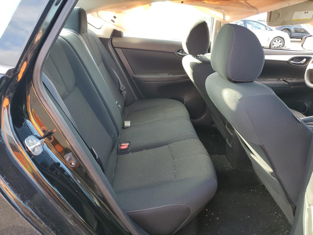 2018 Nissan Sentra - Image 10