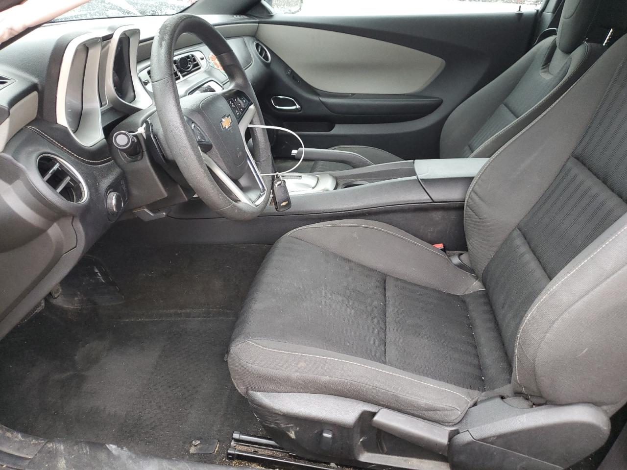 2015 Chevrolet Camaro - Image 7
